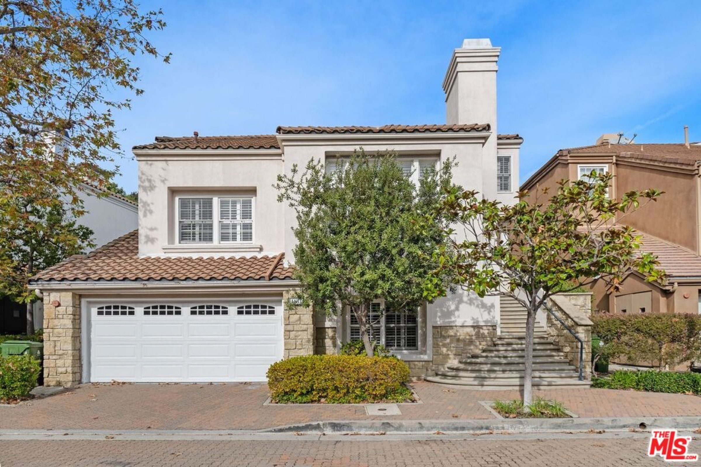 Exterior of 11815 Folkstone Ln, Los Angeles, a Carolwood Estates listing